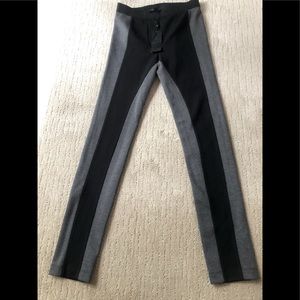 NWT BCBG leggings in XS…